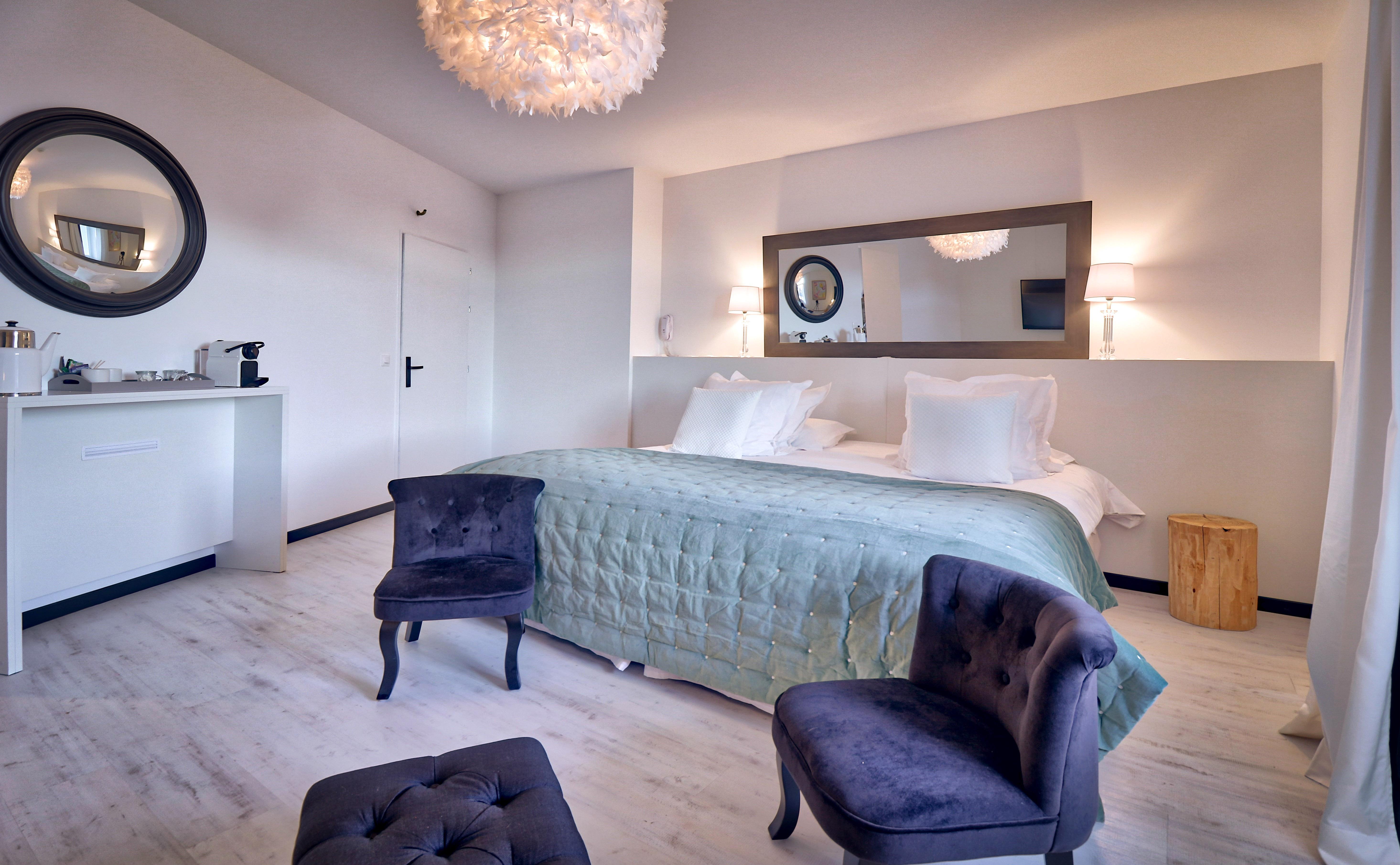 Belfry & Spa By Ligne St Barth ลูร์ด ภายนอก รูปภาพ A room at the hotel