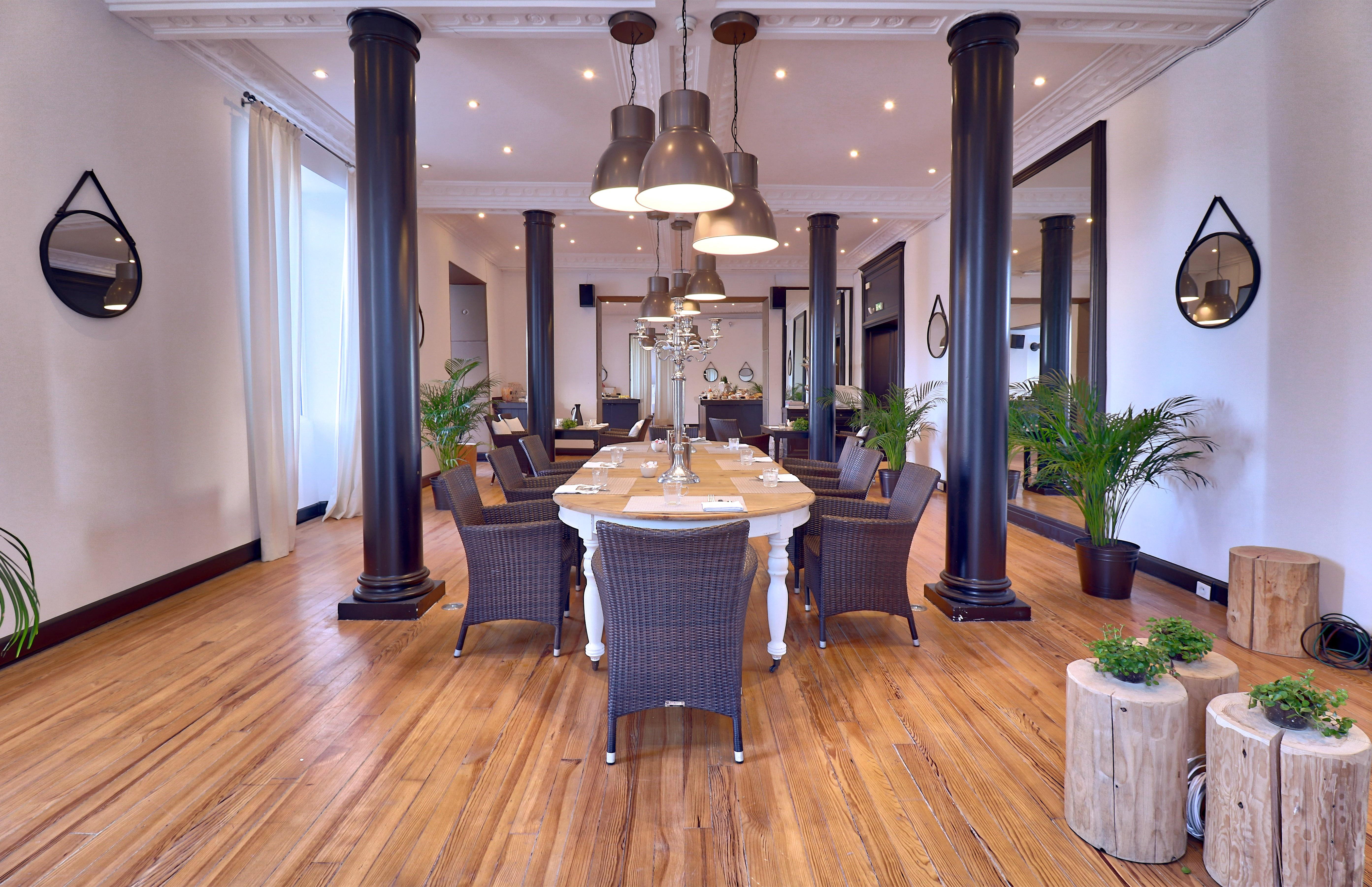 Belfry & Spa By Ligne St Barth ลูร์ด ภายนอก รูปภาพ The restaurant