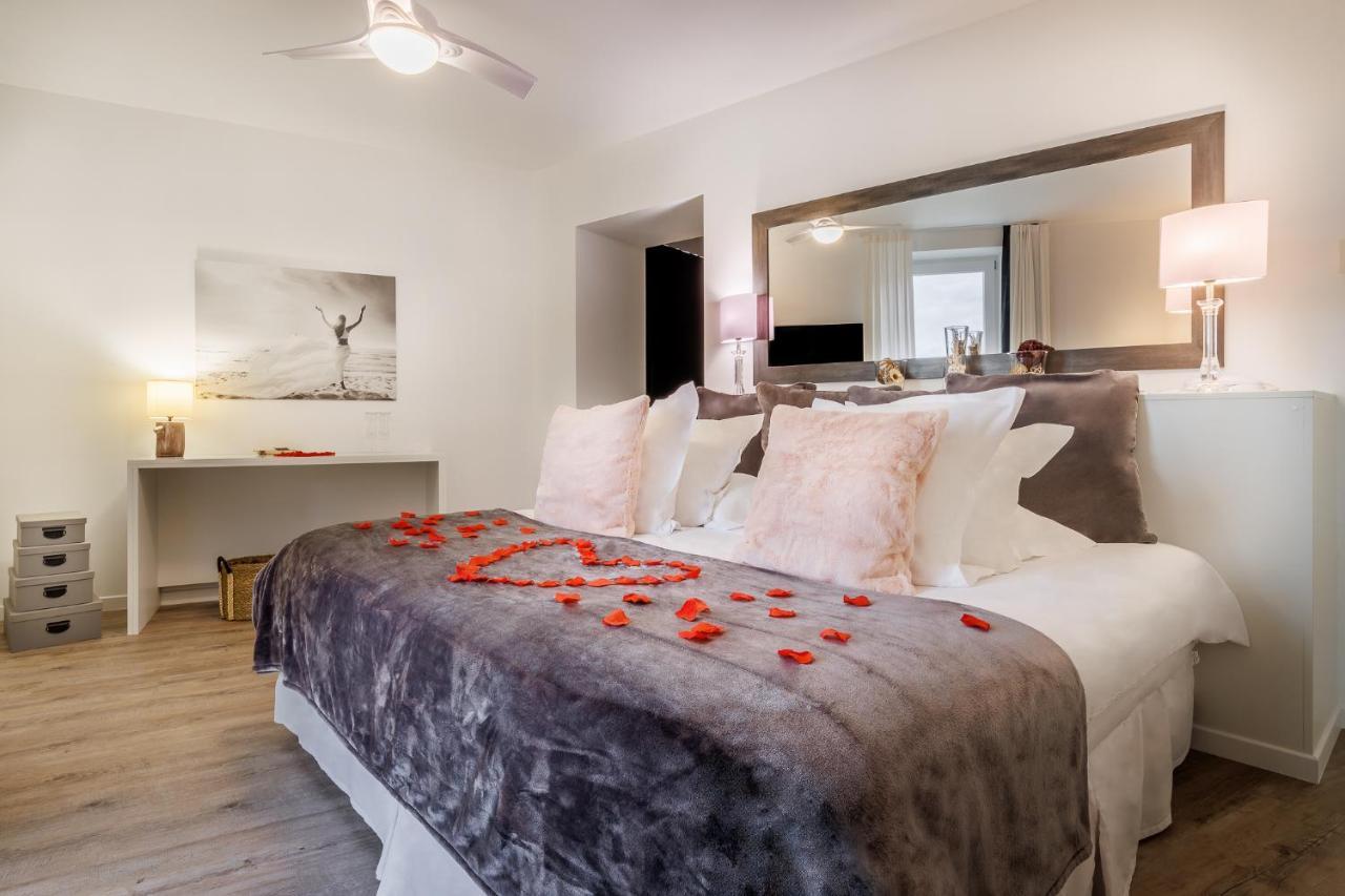 Belfry & Spa By Ligne St Barth ลูร์ด ภายนอก รูปภาพ A bedroom at the hotel